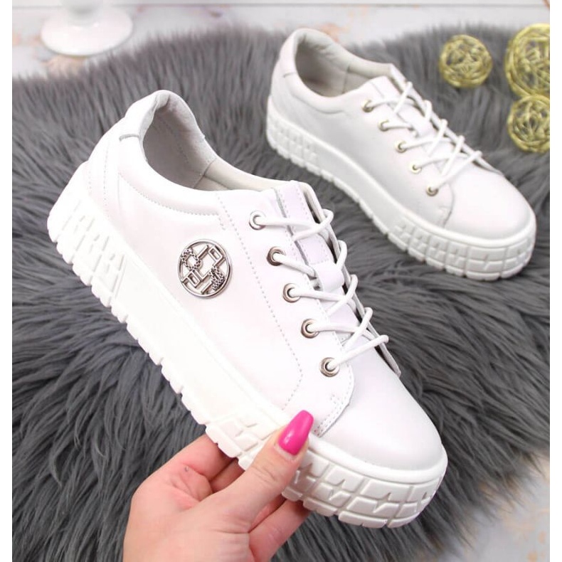 Plattskor i läder Filippo W PAW320A vit 1