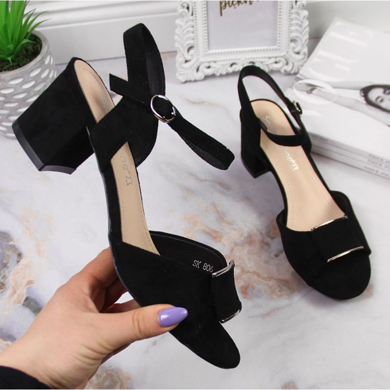 Sandaler på stolpen av Sergio Leone W SK139E svart 1