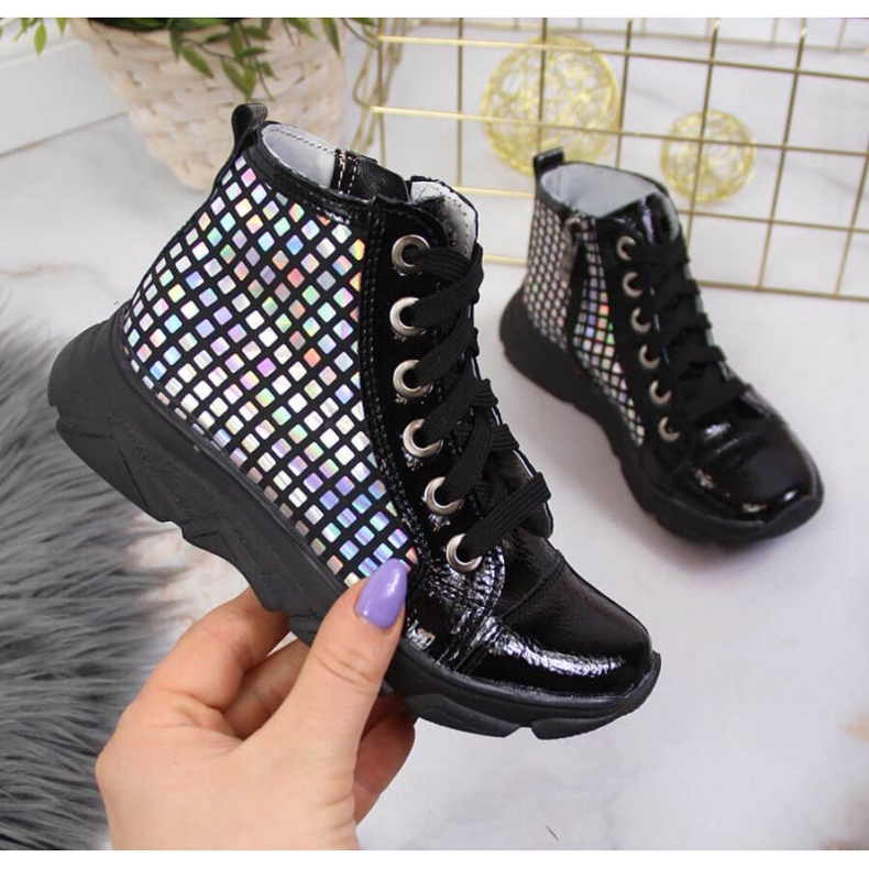 Holografiska stövlar Kornecki Jr KOR6814B svarta 1