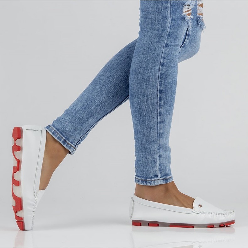 Läder loafers Filippo DP2037 / 22 Wh Rd vit 1