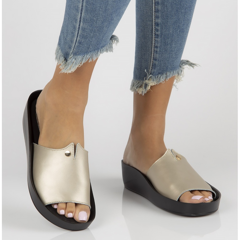 Skinntofflor Filippo DK2059 / 22 Go golden gyllene 1