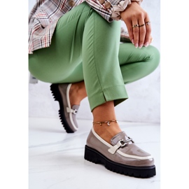 S.Barski Lackade Dam Loafers Beige-Vit Cassida 1