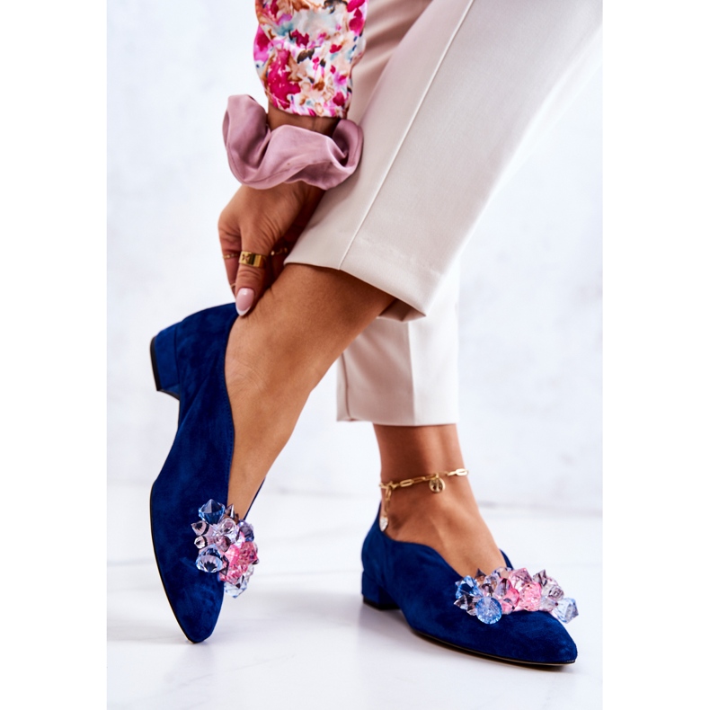 PA2 Eleganta mockaskor med marinblå McQueen-dekoration 2