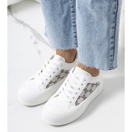 Vita sneakers på Birkett-plattformen grå 1