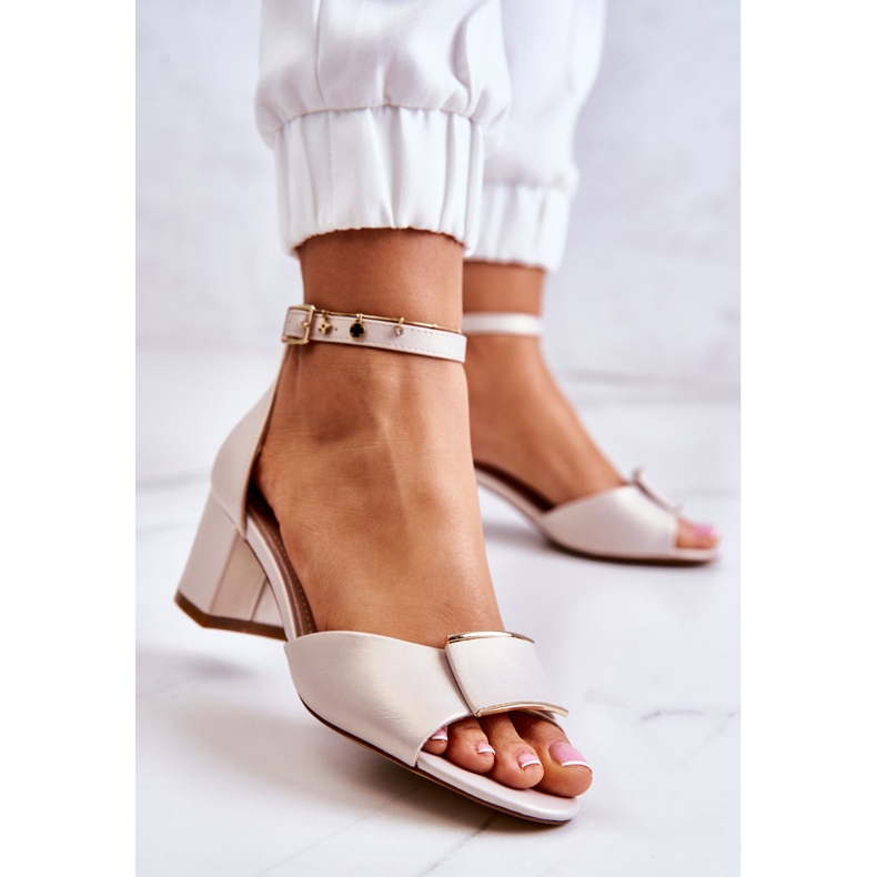 Sergio Leone Lädersandaler Med Beige Floren-dekoration 2