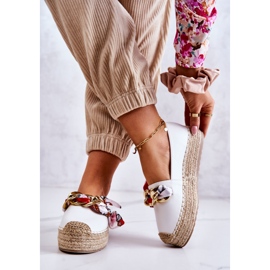 PS1 Espadriller i läder för kvinnor med en kedja Vit Fancy 2