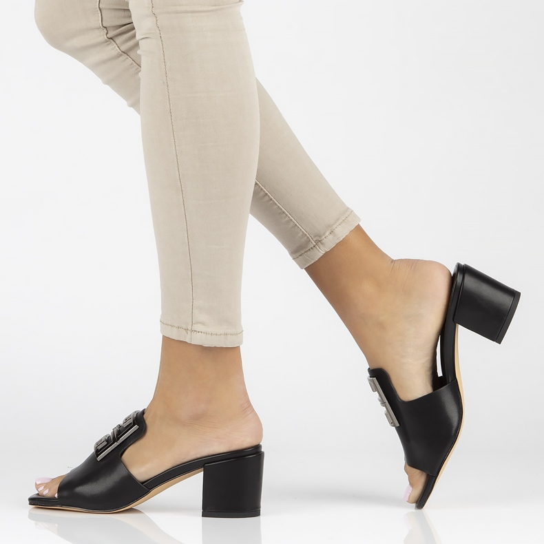 Skinntofflor Filippo DK3731 / 22 Bk svarta 1