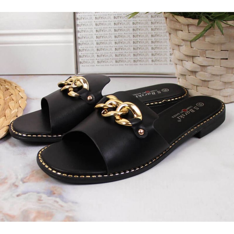 Svarta tofflor med kedja W S. Barski 2