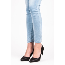 Qinba Höga klackar i mocka svart 1