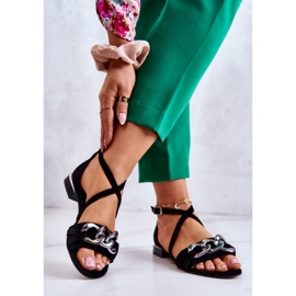 Damsandaler i mocka med kedja Laura Messi 2365 Svart 2