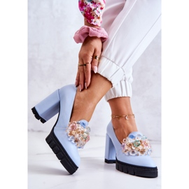 PA2 Eleganta pumpar med slät blå caterine-prydnad 2