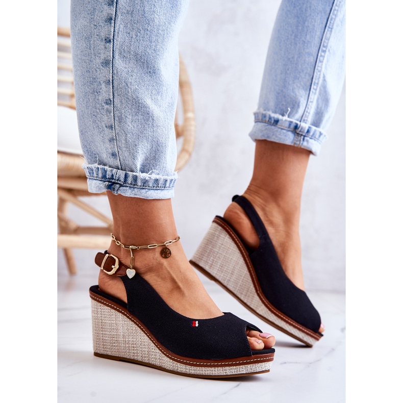 PS1 Bekväma sandaler för kvinnor med spänne, svarta thallas 2