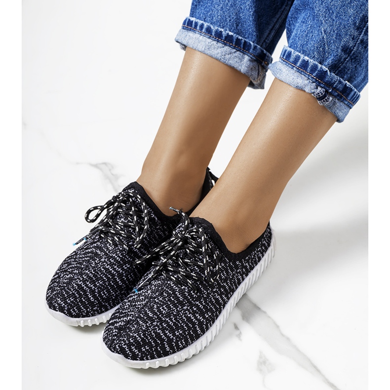 Svarta strumpor från Embro grå 1