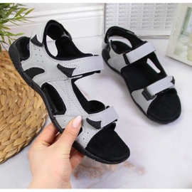 Grå kardborresportsandaler W American Club svart 1