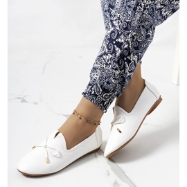 Carlsen vita loafers 1