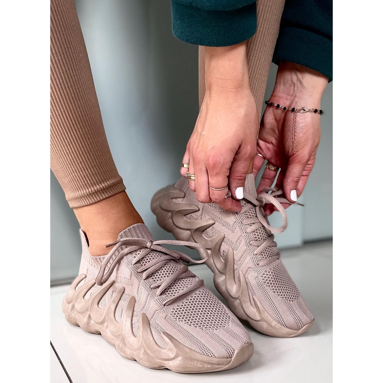 Ineng Khaki strumpor beige kaki 1