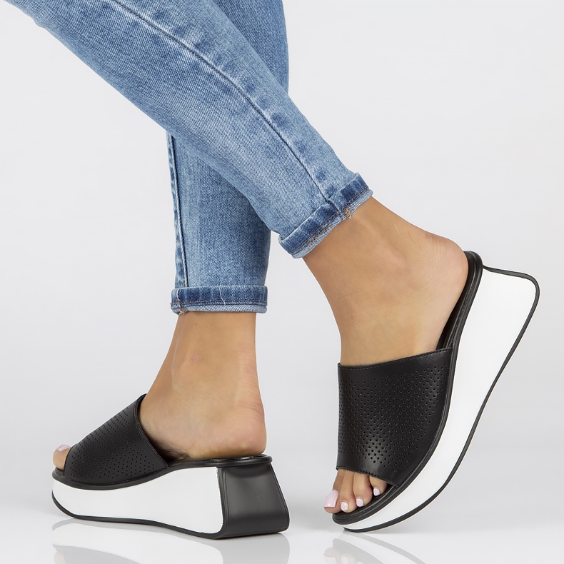 Skinntofflor Filippo DK3614 / 22 Bk svarta 1