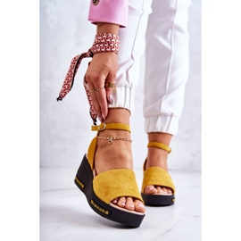 Vinceza Damsandaler i mocka, gul Cortena 1