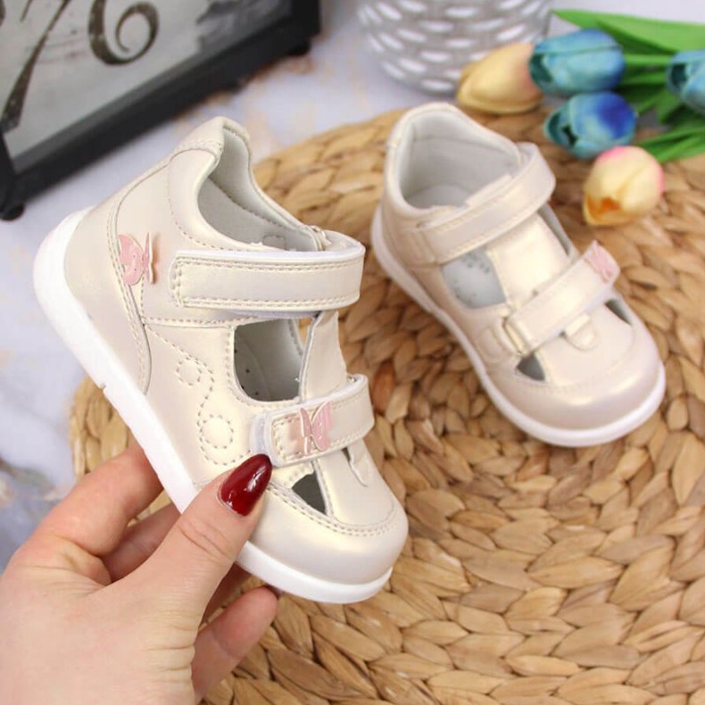 Kardborre genombrutna skor American Club Jr AM892A guld gyllene 1