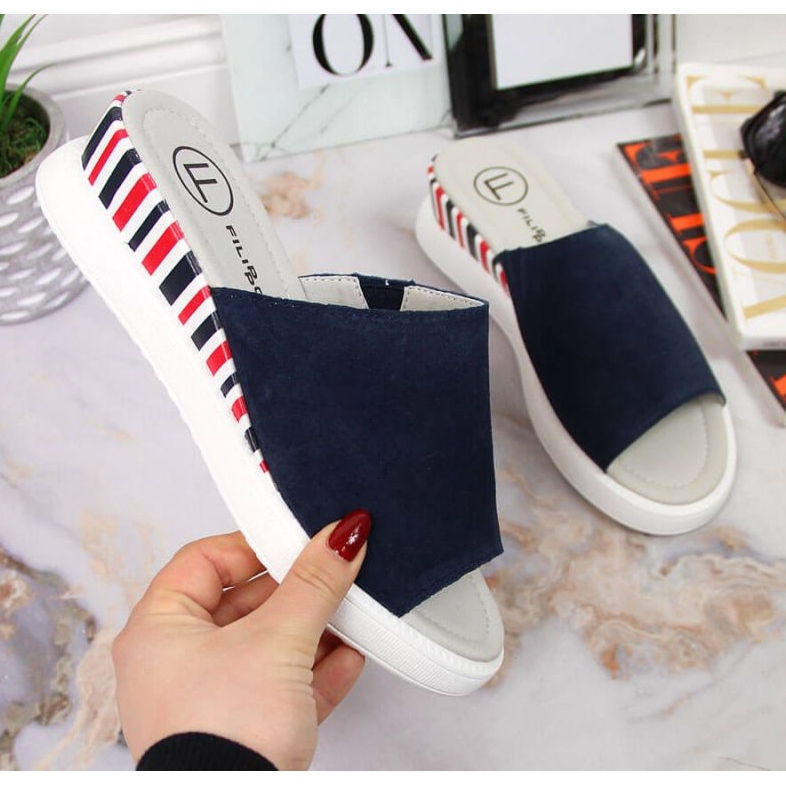 Skinntofflor på kilen Filippo W PAW359 marinblå 1