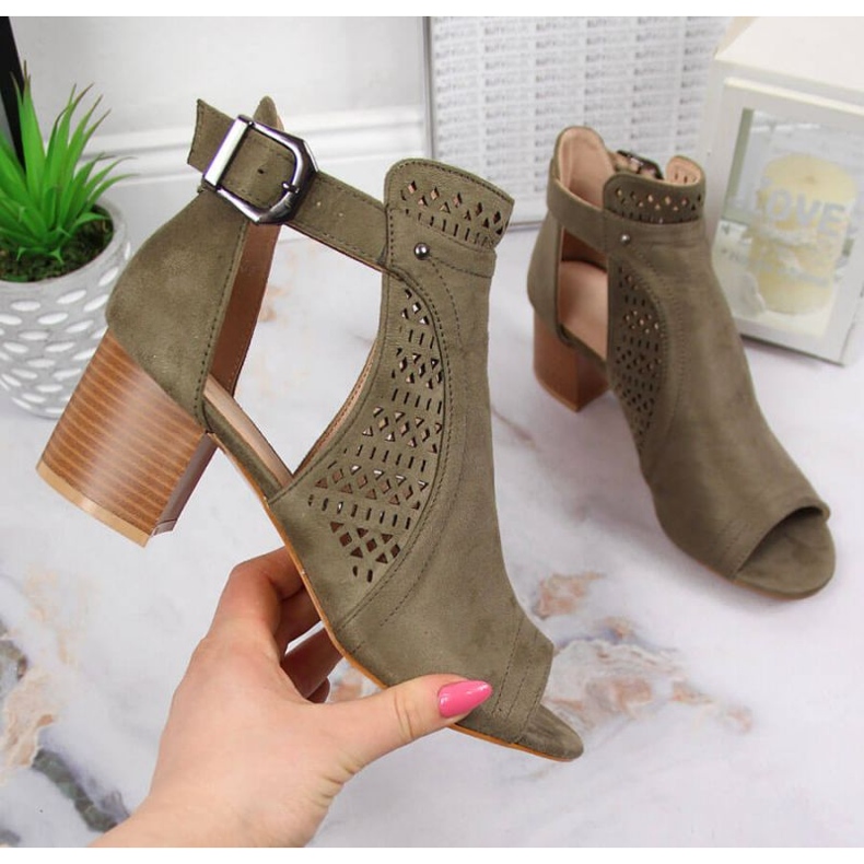 Genombrutna sandaler T.Sokolski W SCA159B khaki kaki 1