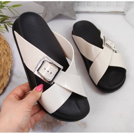 Meliski Zaxy W JJ285057 krämtofflor ecru 1