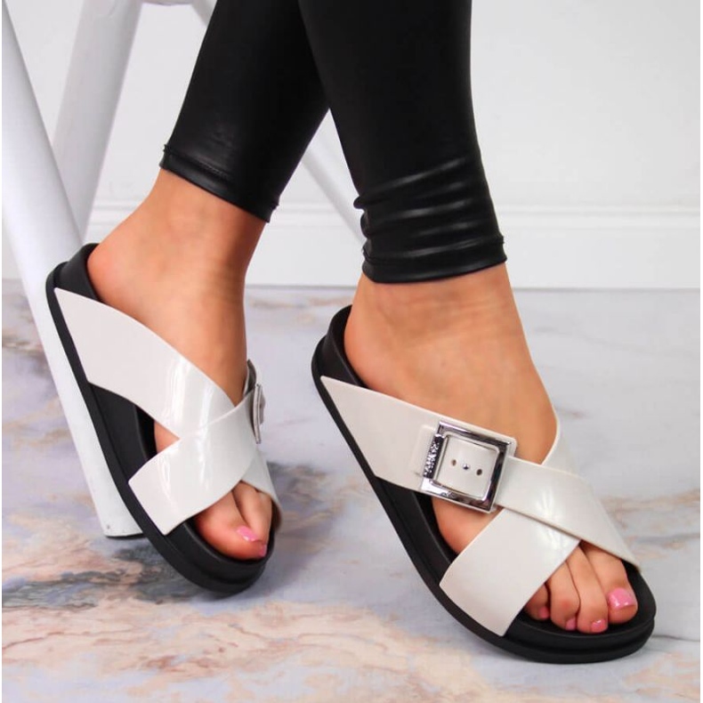 Meliski Zaxy W JJ285057 krämtofflor ecru 2