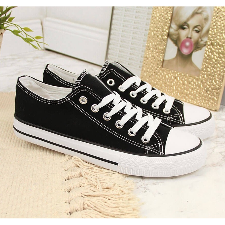 Atletico svarta låga sneakers i textil 2