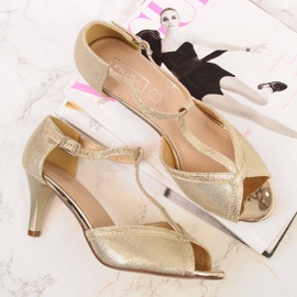 Elegant gyllene damsandaler Filippo med öppen tå 2
