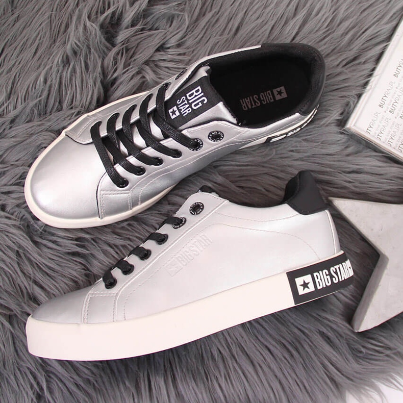 Låga sneakers för kvinnor med ekologiskt läder Silver Big Star II274034 silver- 1