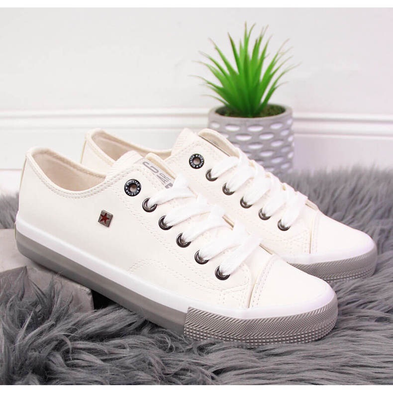 Vita låga sneakers i ekoläder Big Star II274230 2