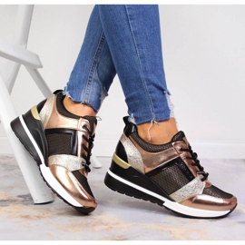 Kvinnors svarta och guldiga kilskor Vinceza gyllene 1