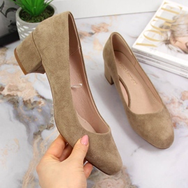 Pumps on a block mocka beige Sergio Leone 1