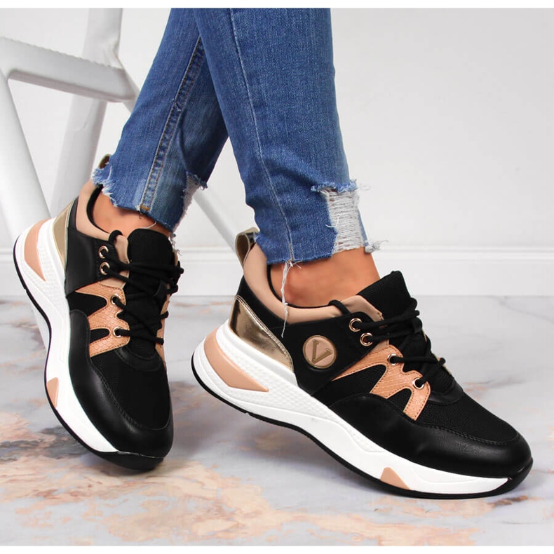 Svarta Vinceza plattformssneakers för kvinnor 1