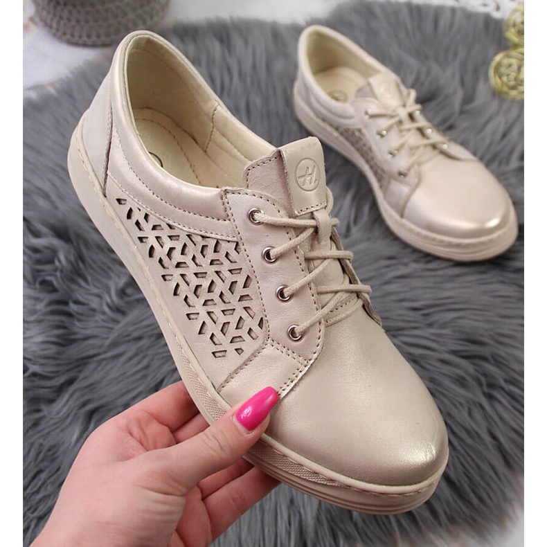 Bekväma damskor i läder, gyllene Helios 375 1