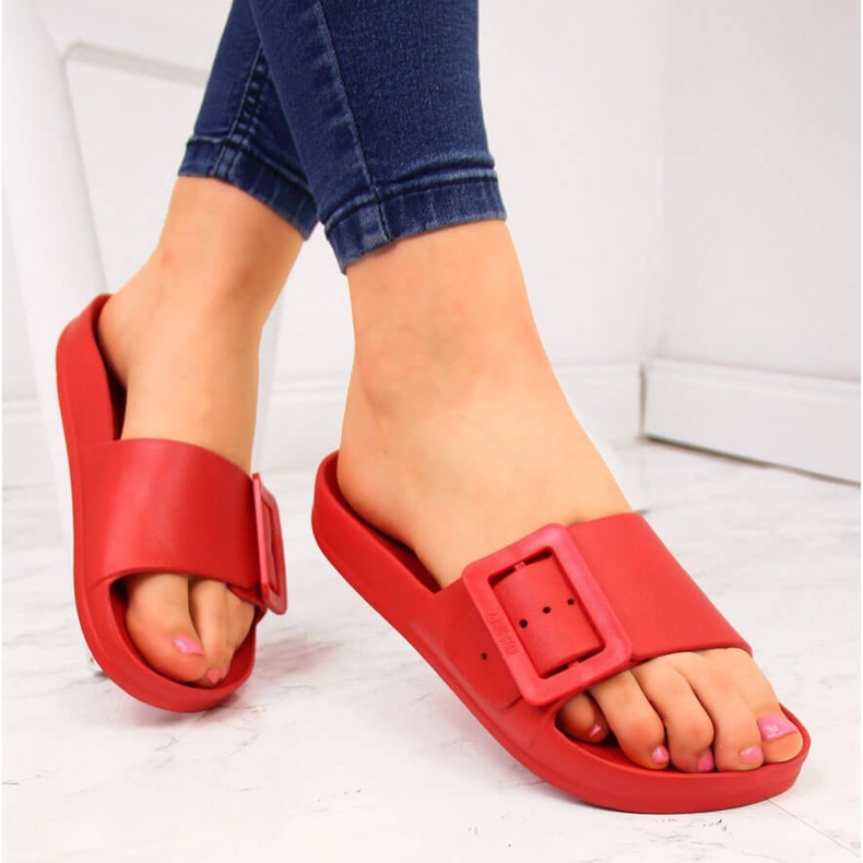 Röda strandtofflor i skum för kvinnor Big Star FF274A385 1