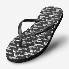 Svarta Kubota gummiflip-flops 1