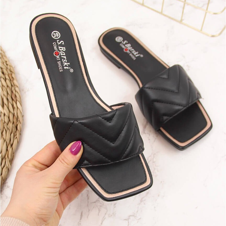 S.Barski Svarta quiltade damtofflor S. Barski 2