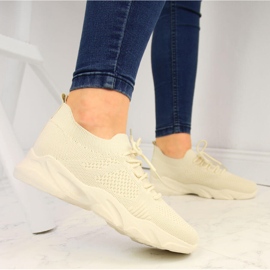 Beige Filippo damstrumpor sportskor 2