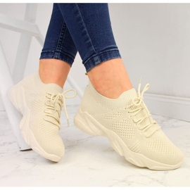 Beige Filippo damstrumpor sportskor 1