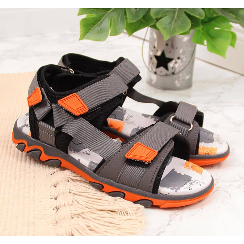 News Sportsandaler för pojkar med kardborrgrå NYHETER 2