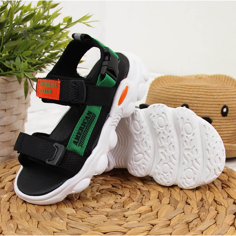 Svarta American Club pojksandaler med kardborreband grön 2