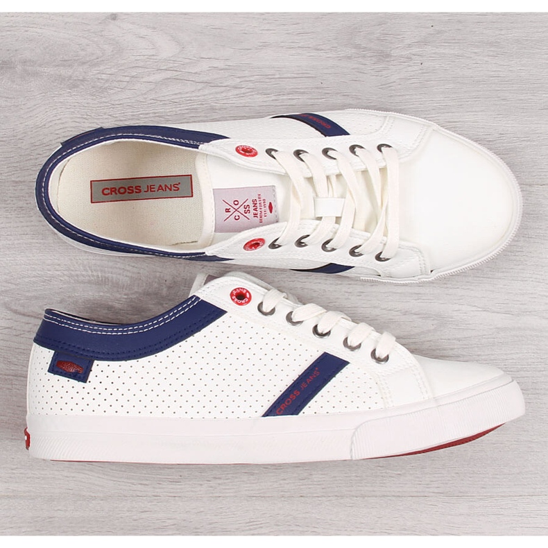 Vita sneakers i vitt ekologiskt läder med låg topp, Cross Jeans II1R4005C 1