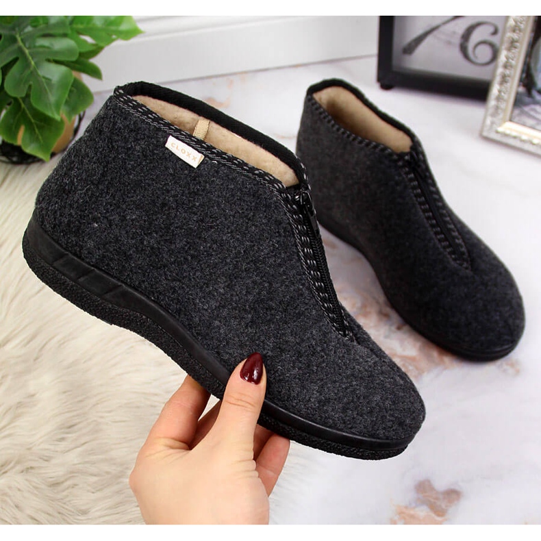 Hemtofflor för kvinnor, isolerade med dragkedja, grå Cloxx 2