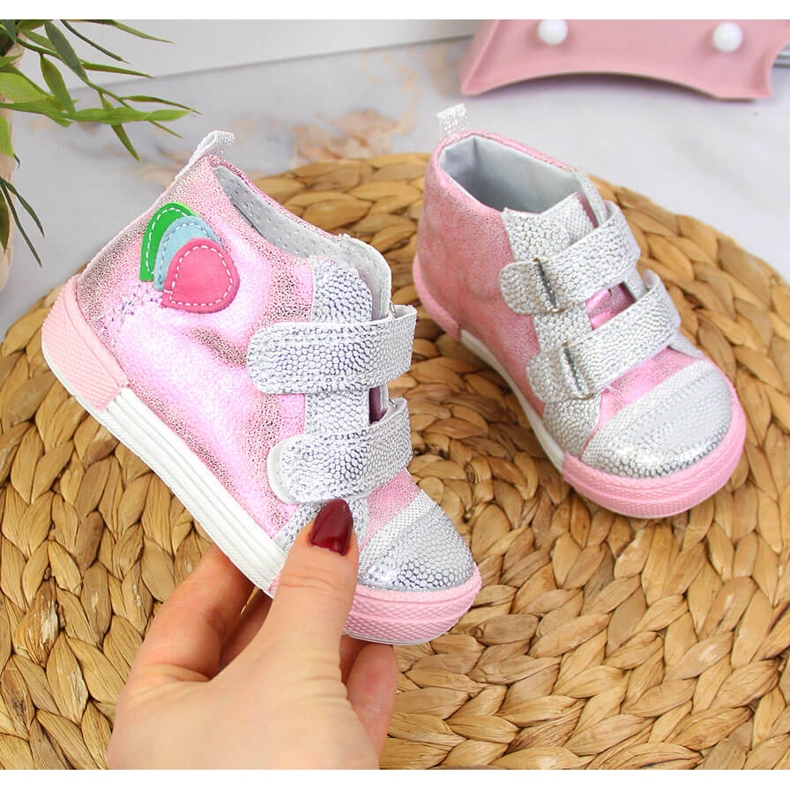 Flickskor med kardborre Kornecki 6790 rosa 1