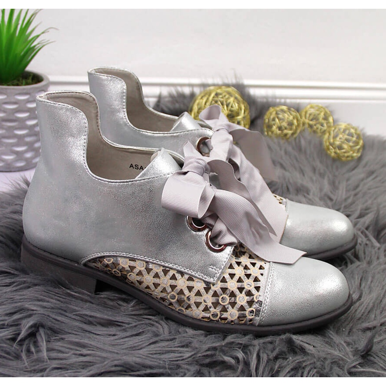 Genombrutna Jezzi-stövlar i våriga silver silver- 2