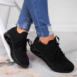 Svarta McKeylor sportskor i mesh för kvinnor 1