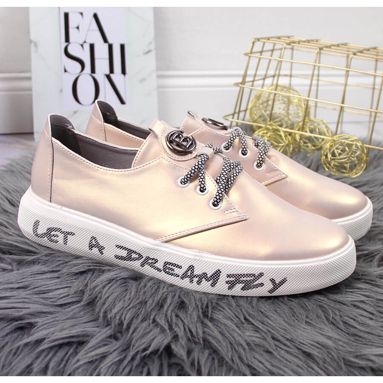 S.Barski Dambrogues med pärlorosa plattform från S. Barski 2