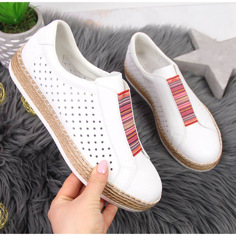 Skinnskor för dam, slip-on vita Rieker L7821-80 1