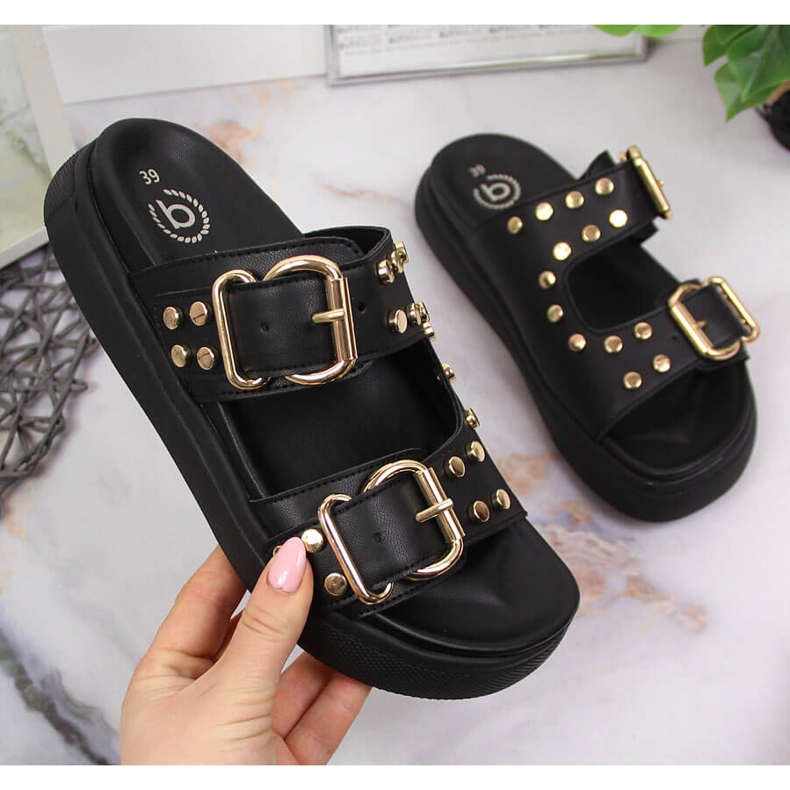 Damtofflor med nitar svart Bugatti JJ253070 1